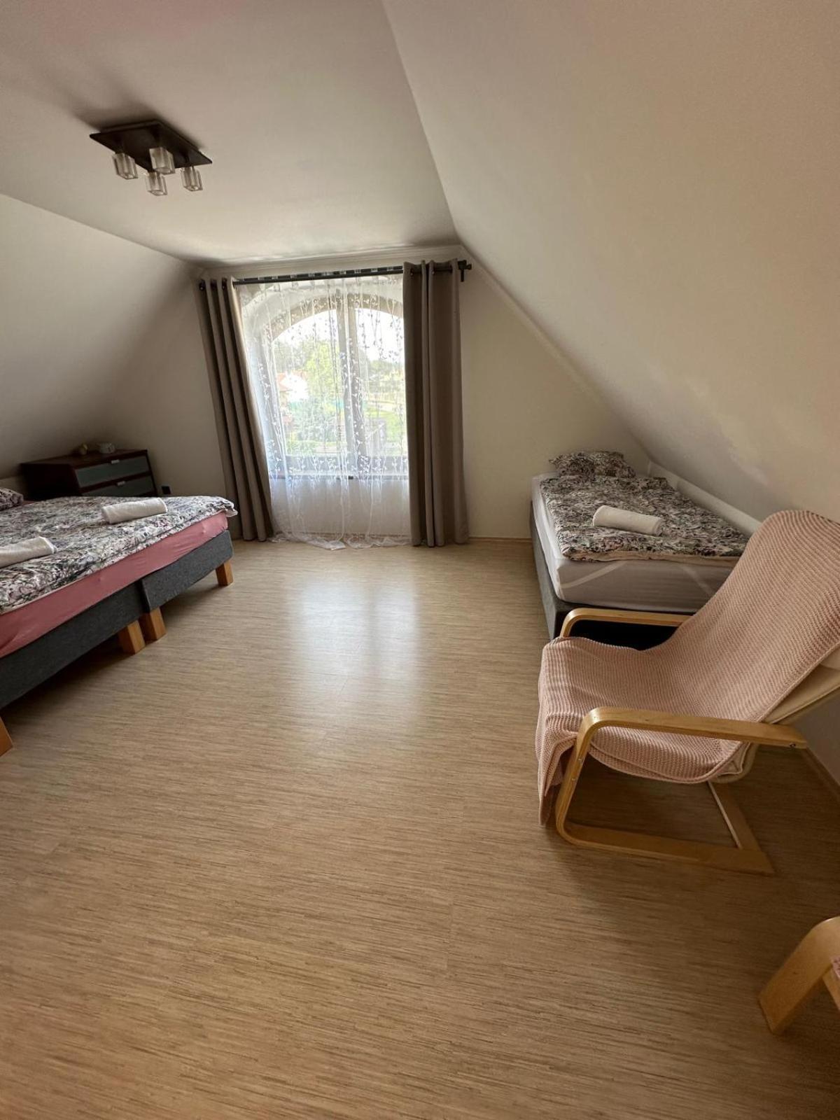 Apartman Lipa Mikulov Exterior foto