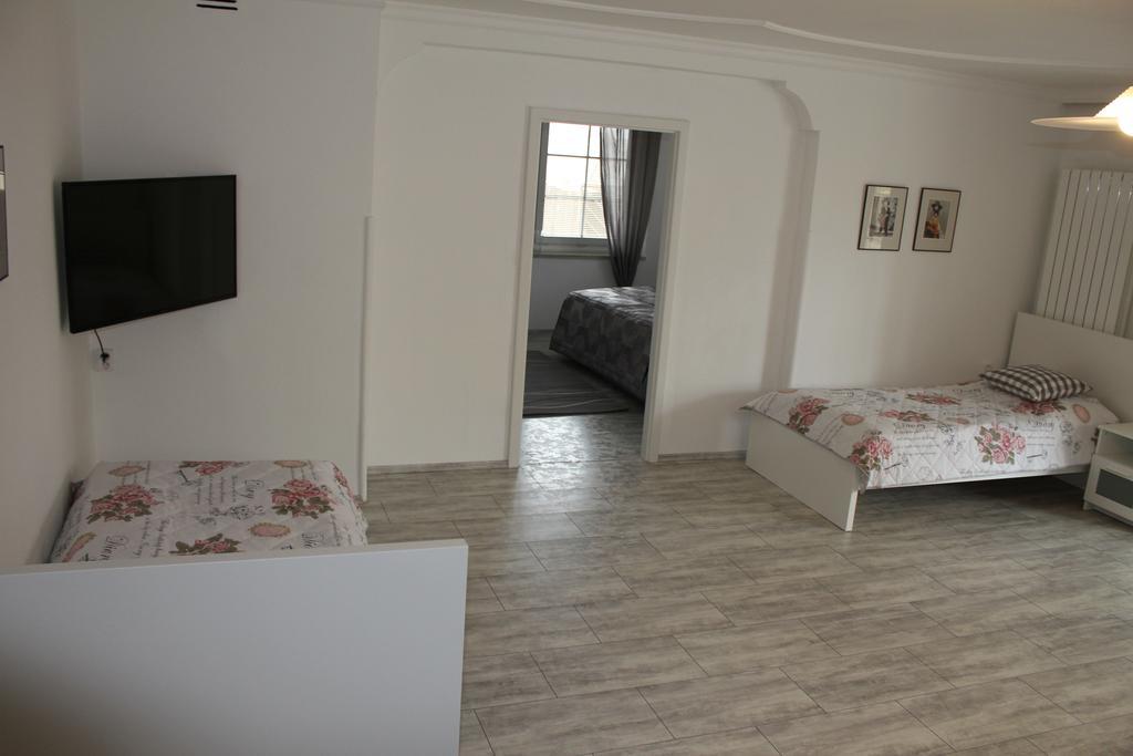 Apartman Lipa Mikulov Zimmer foto