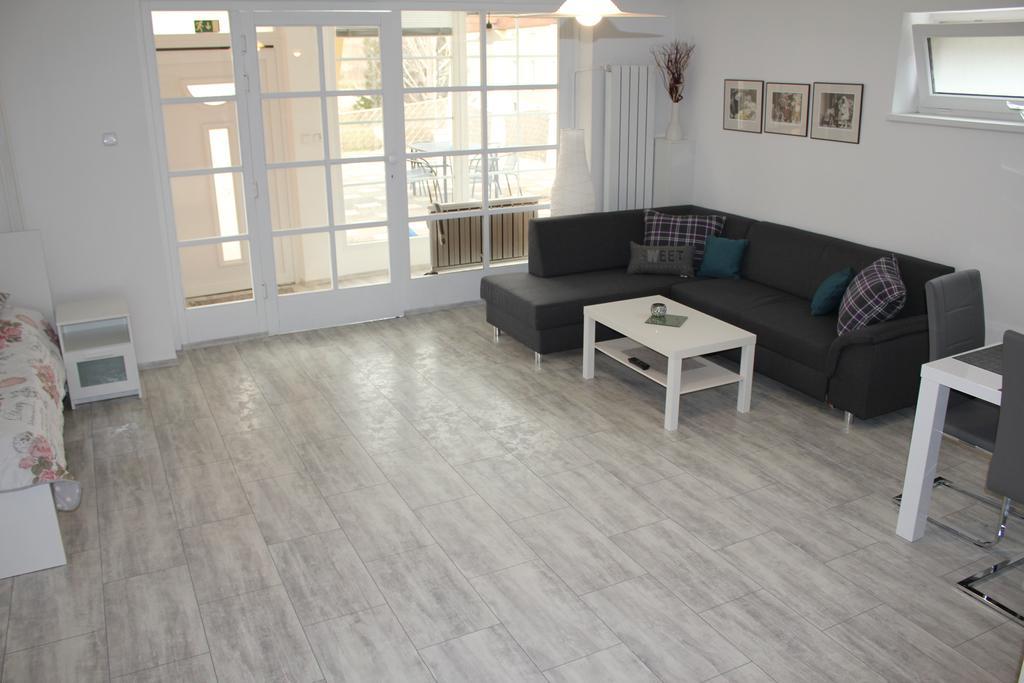 Apartman Lipa Mikulov Zimmer foto
